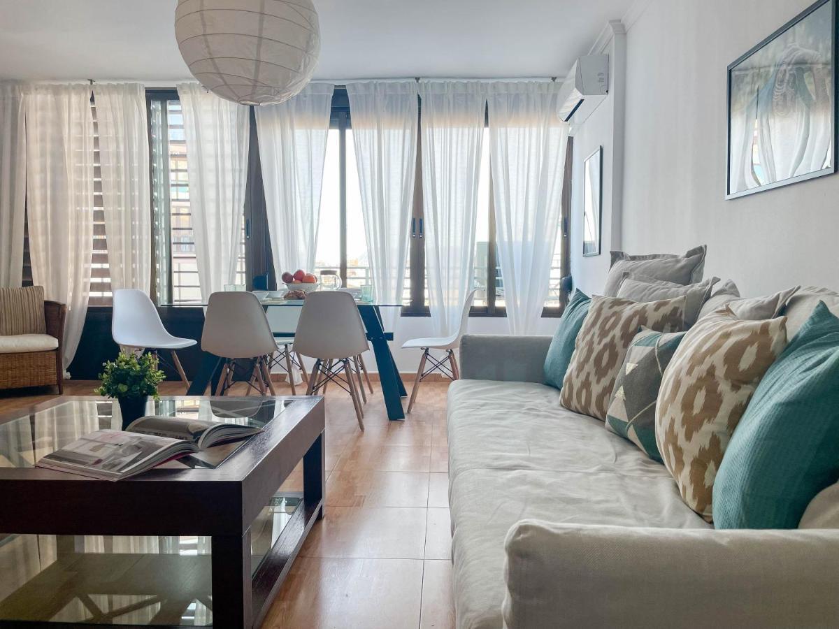 Amplio apartamento en pleno corazón de Alicante Exterior foto
